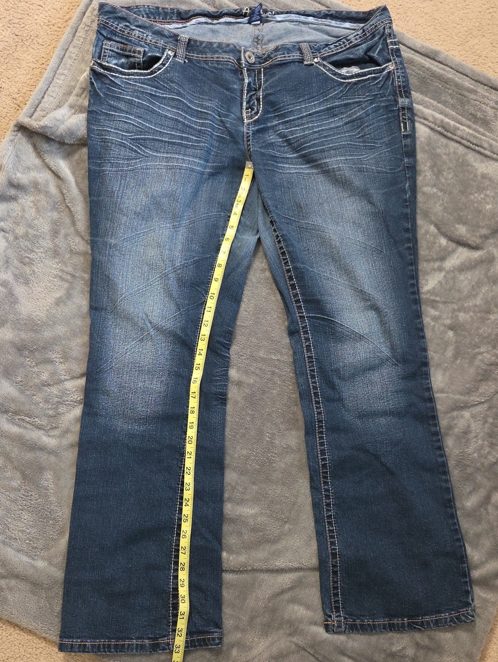 Amethyst Jeans Women's Dark Blue Bootcut Denim Size 20 With 33 In Inseam